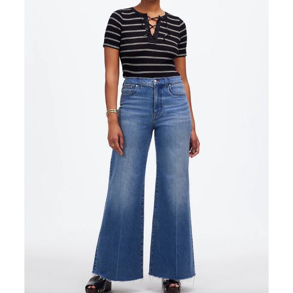 Madewell Flared Wide Leg Jeans in Oneida Wash Sz 25 - Picture 1 of 11